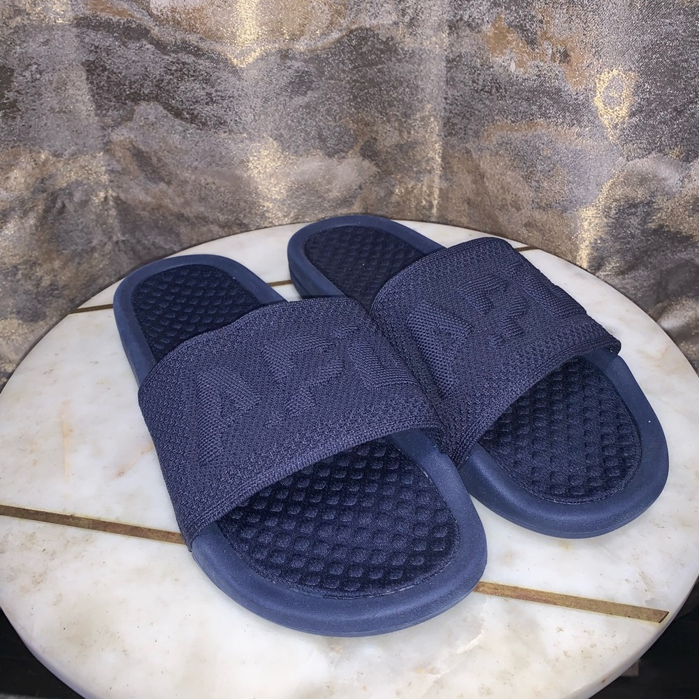 Unisex APL Big Logo TechLoom Slides Size Womens9/mens 7